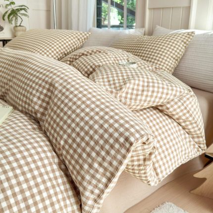 Glowinnovate Queen Comforter Set Tan Gingham Comforter Modern Style Beige Plaid Comforter Set 3 Pieces Fluffy Grid Checkered Comforter with 2 Pillowcases glowinnovate Gingham Bedding Set Queen Size